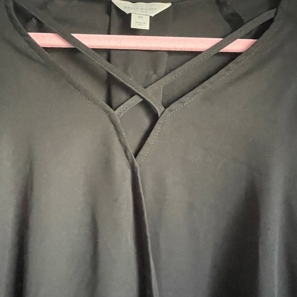 Belle Sky black sheer crisscross strappy top size large women’s - Picture 8 of 11